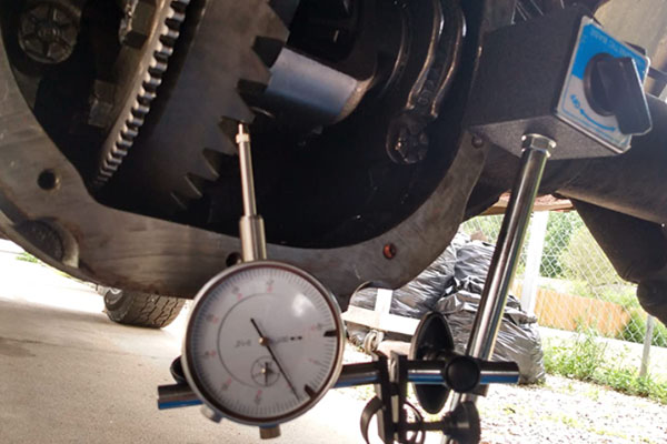 How to select a suitable magnetic stand?