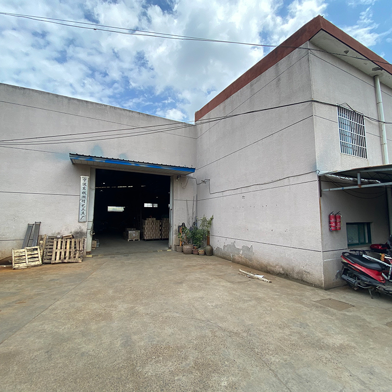 The Gate Jingyi Tools Factory